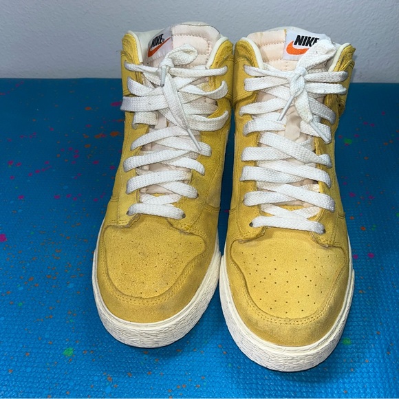Rare Nike Mens Dunk High top AC 398263-700 Suede Varsity Maize Yellow Size 11 - Picture 2 of 10